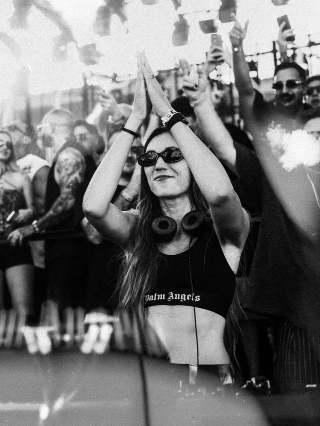 Backstage at ANTS: Manda Moor interview