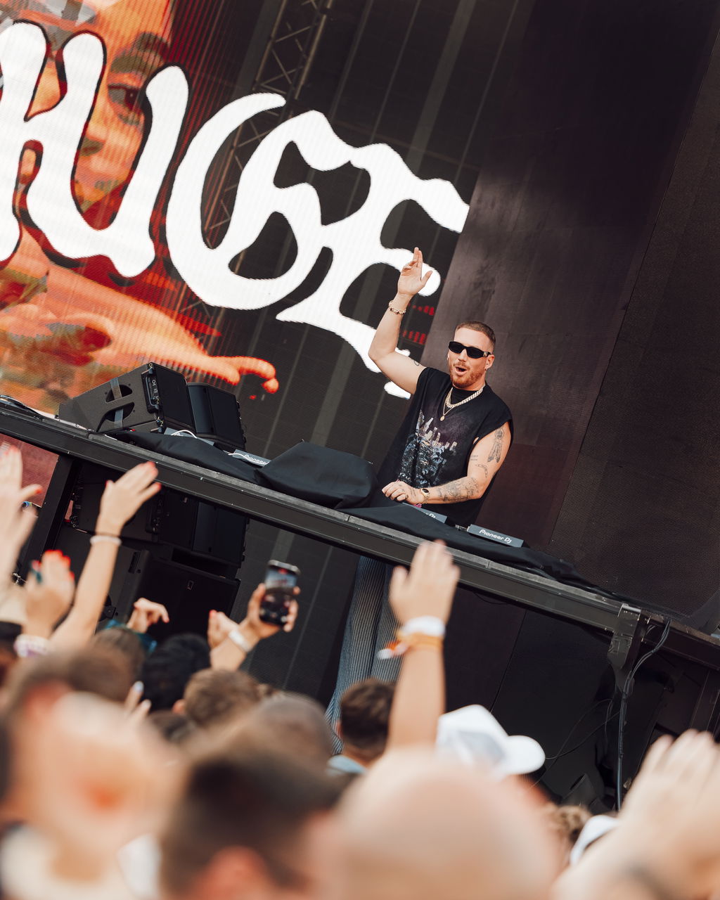 HUGEL anuncia un Day & Night especial entre Ushuaïa Ibiza y Hï Ibiza