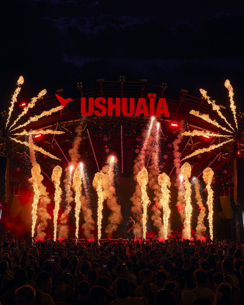 I LOVE REGGAETON TOMA EL CONTROL DE USHUAÏA IBIZA