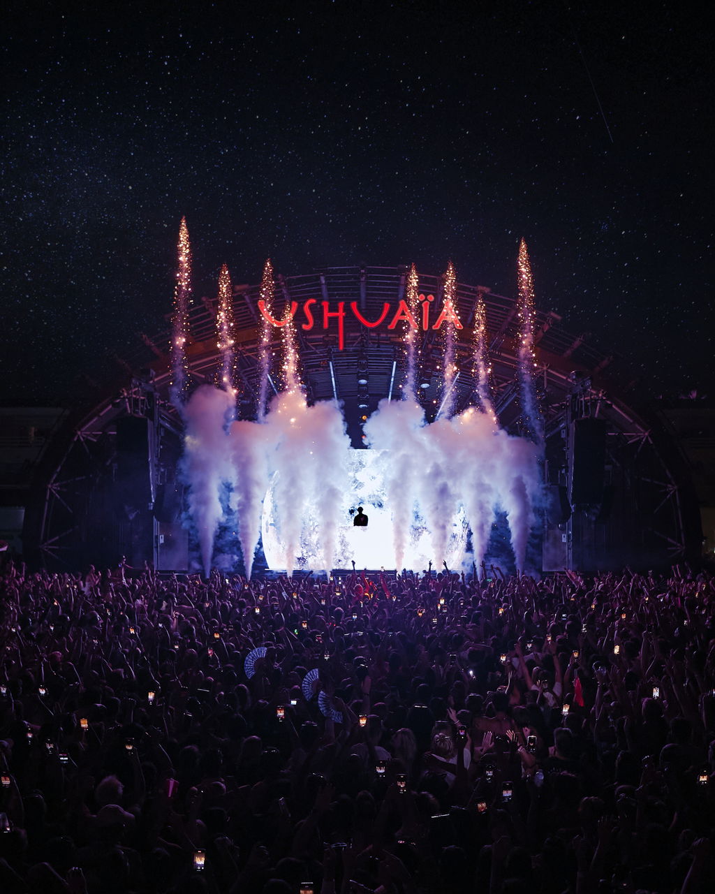 CALVIN HARRIS MAKES HISTORY WITH DOUBLE RESIDENCY